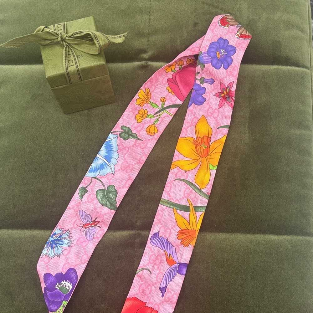 Gucci Pink Floral Silk Scarf